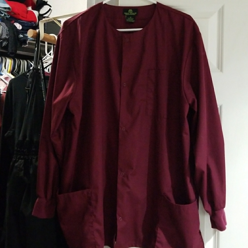 Scrub jacket